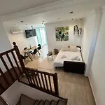 Atico Sofia, Gran Terraza Y Barbacoa * فوينخيرولا