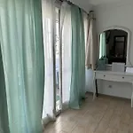 Atico Sofia, Gran Terraza Y Barbacoa شقة فوينخيرولا