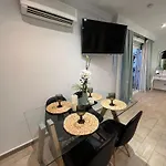 Atico Sofia, Gran Terraza Y Barbacoa فوينخيرولا