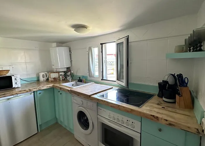 Atico Sofia, Gran Terraza Y Barbacoa アパート