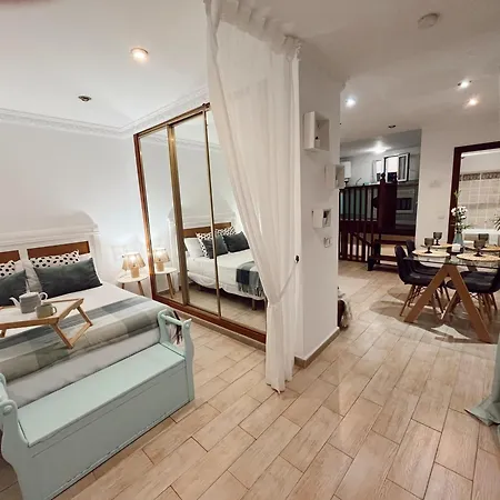 ático Sofía, Con Terraza Y Barbacoa